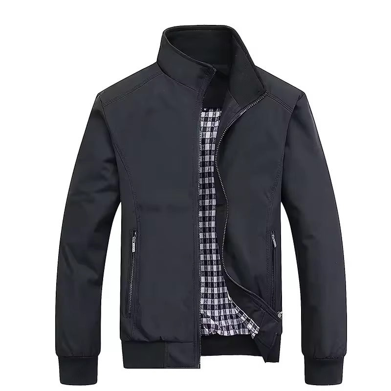 Elegante Herrenjacke mit hohem Kragen